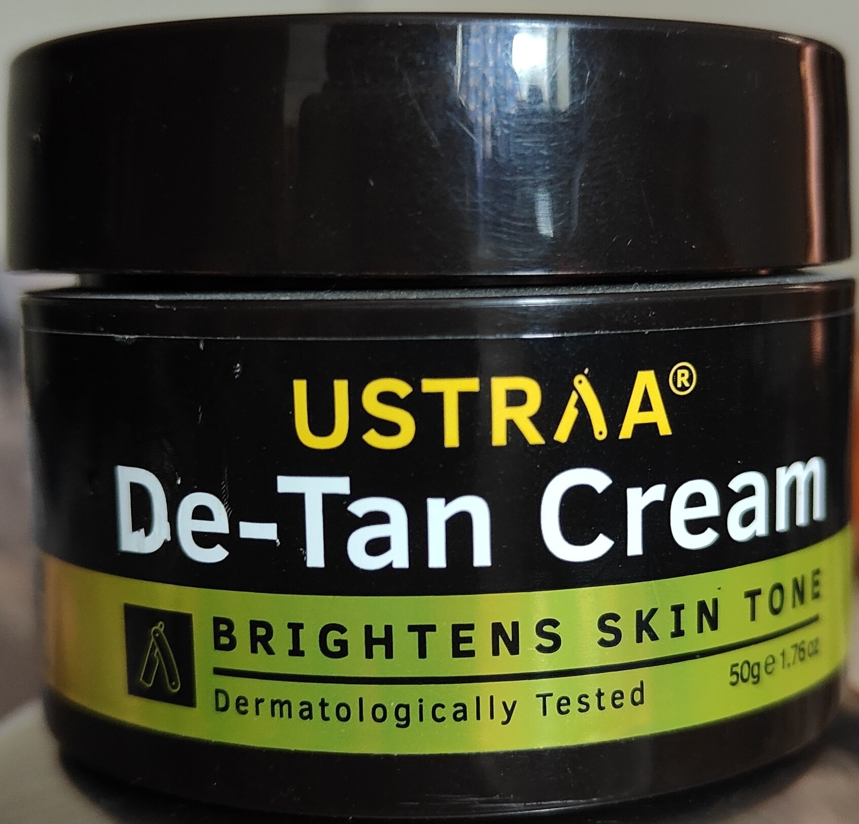 Ustraa De-tan Cream