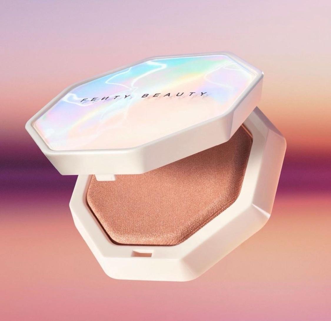 Fenty Beauty Demi Glow Highlighter