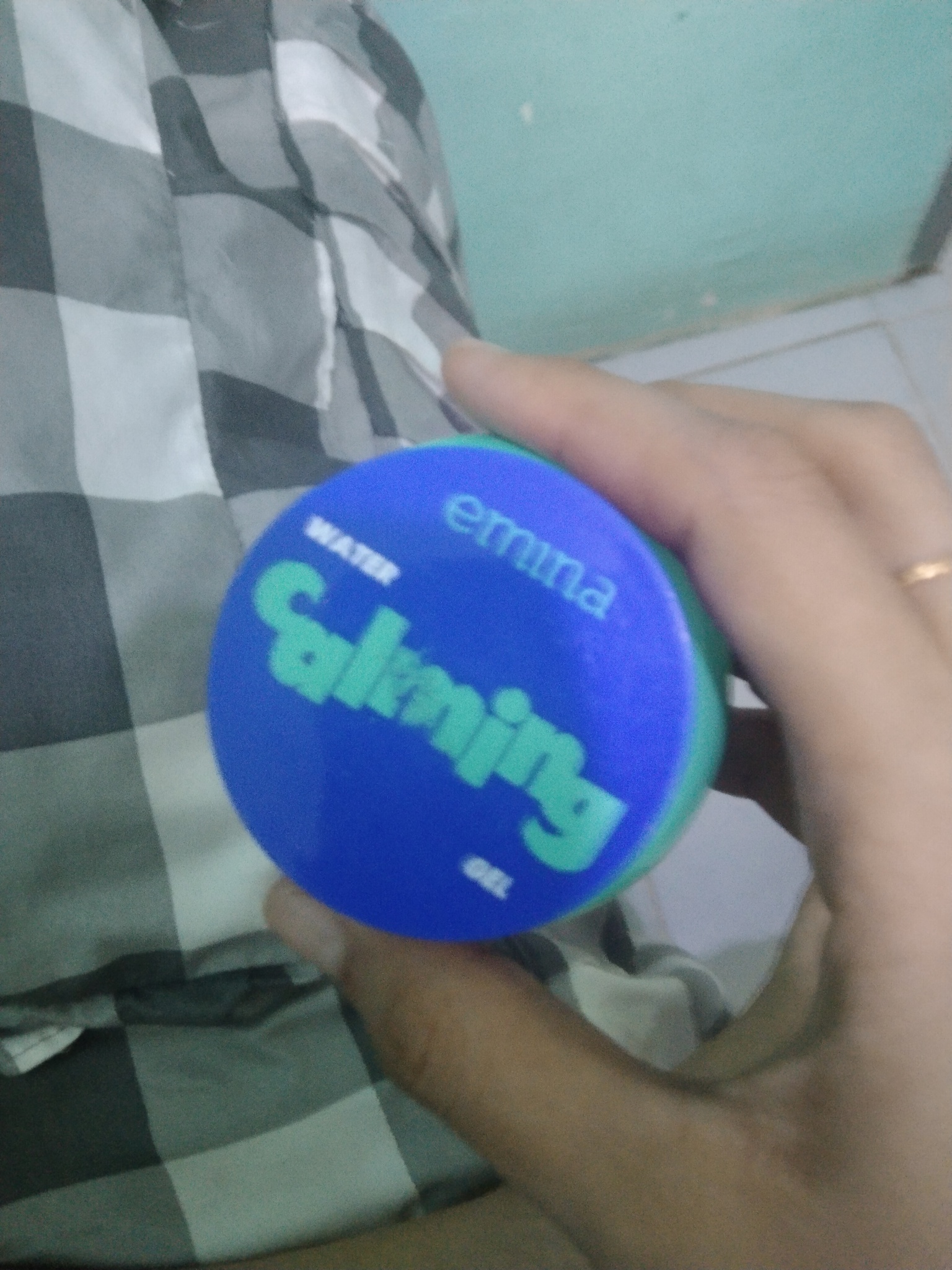 Emina Water Calming Gel