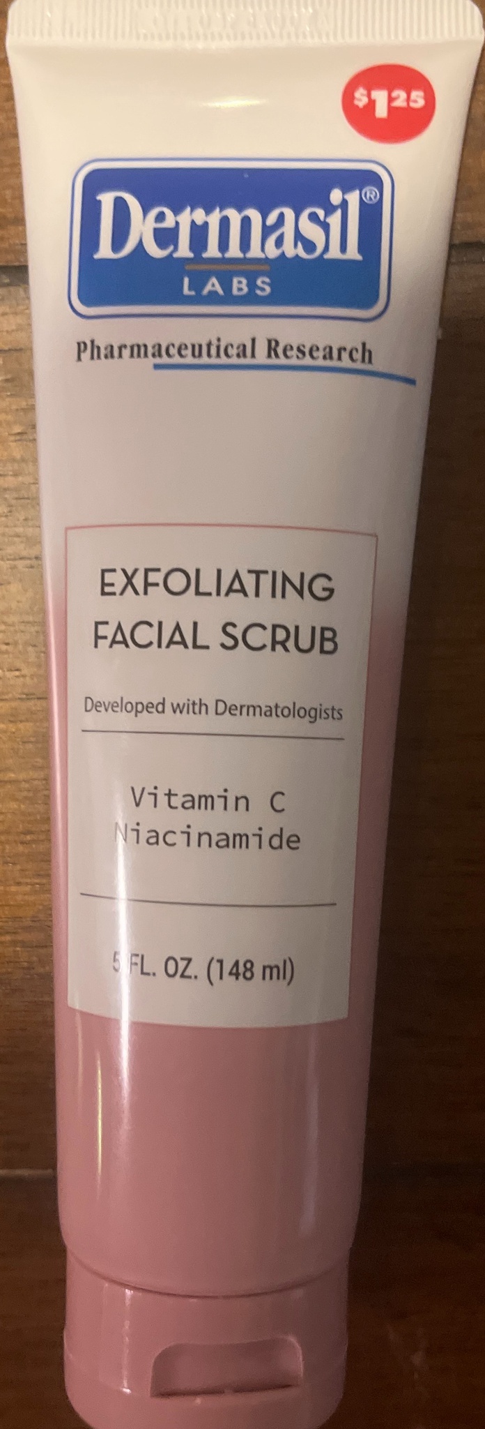 Dermasil Lab Exfoliating Facial Scrub