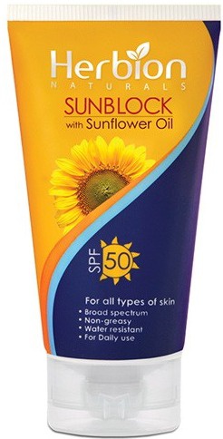 Herbion Naturals Sunblock With Sunflower Oil SPF 50