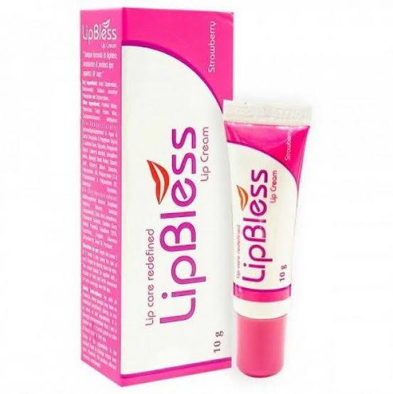 Zydus Cadila Lipbless Strawberry Flavour Lip Cream