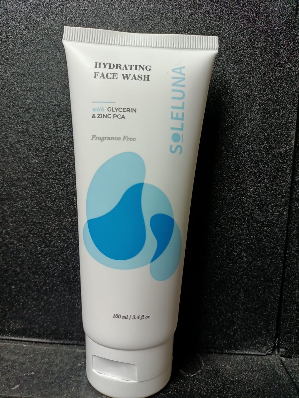 Soleluna Hydrating Face Wash