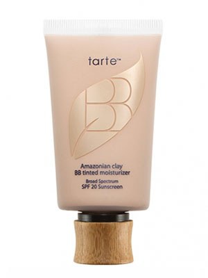 Tarte Amazonian Clay Tinted Moisturizer SPF 20
Ligt-Medium