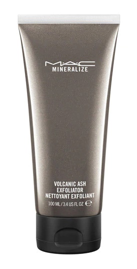 MAC Mineralize Volcanic Ash Exfoliator