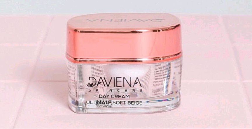 Daviena Day Cream Glowing Series