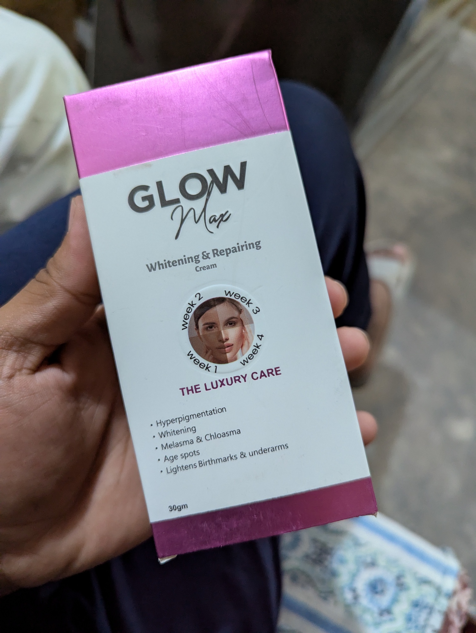 AsraDerm Glow Max