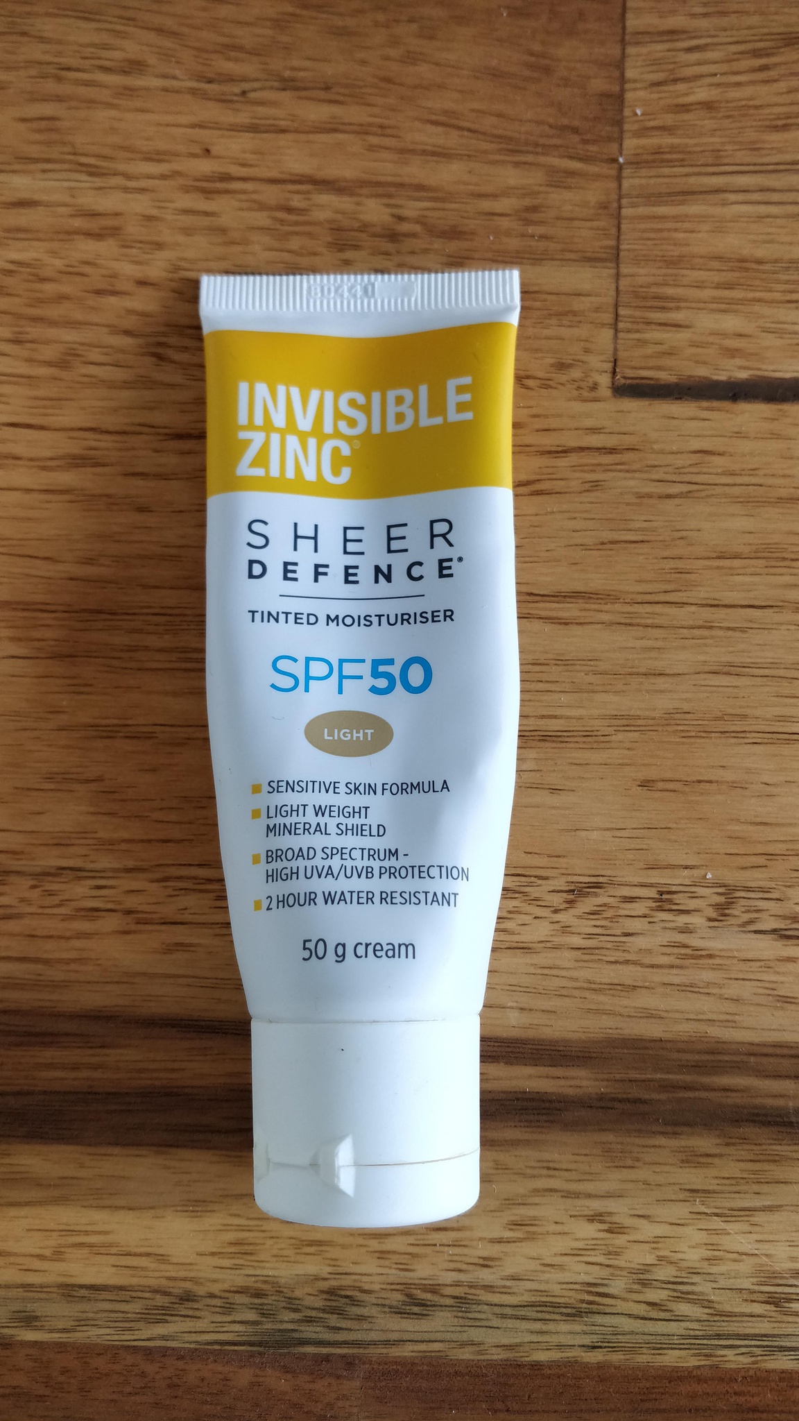 Invisible Zinc Sheer Defense Sunscreen