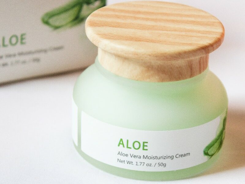 MINISO Aloe Vera Moisturizing Cream