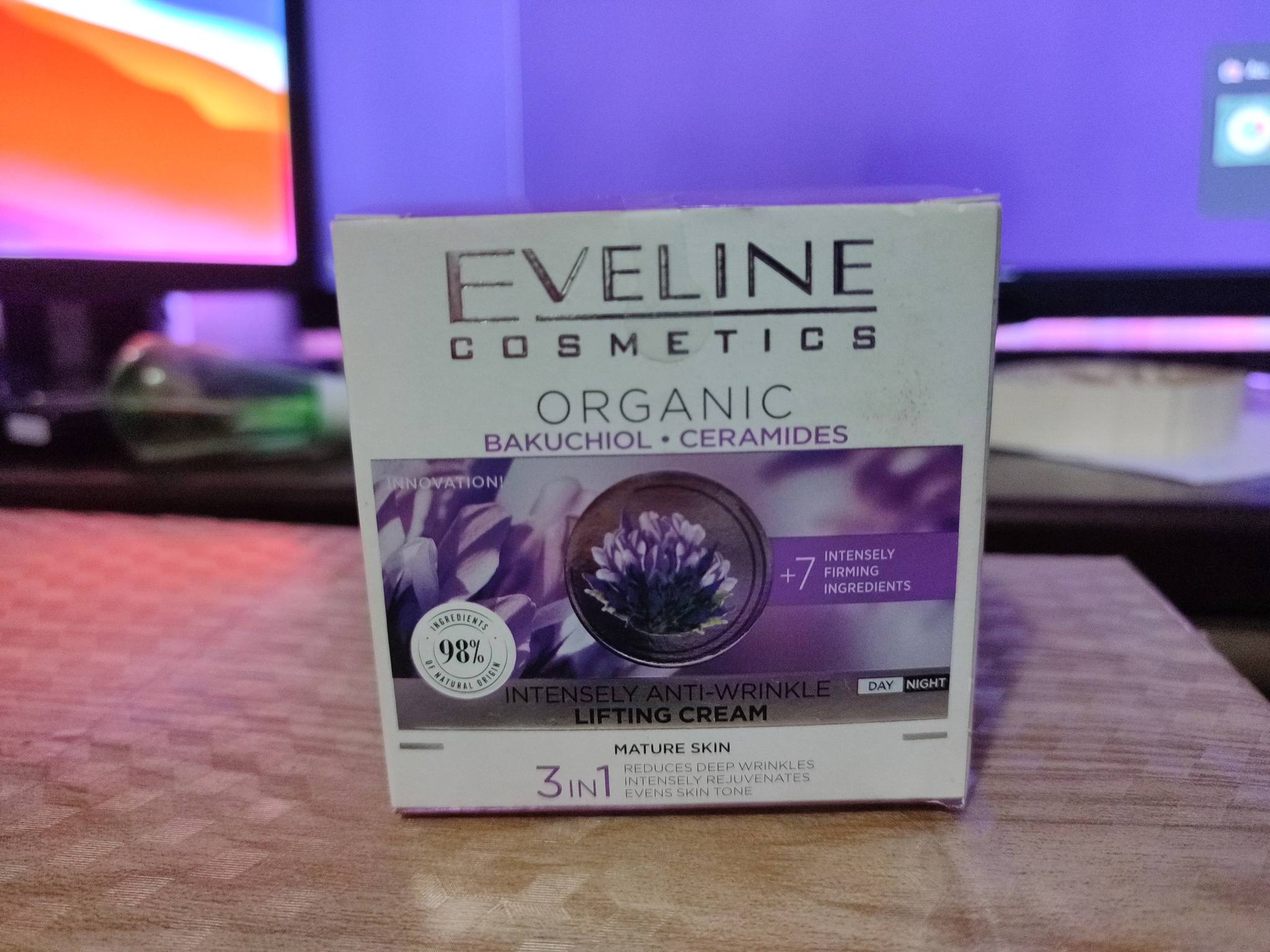 Eveline Cosmetics Organic Bakuchiol Ceramides Lifting Cream