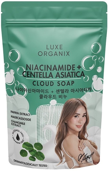 Luxe Organix Niacinamide + Centella Asiatica Calming Cloud Soap