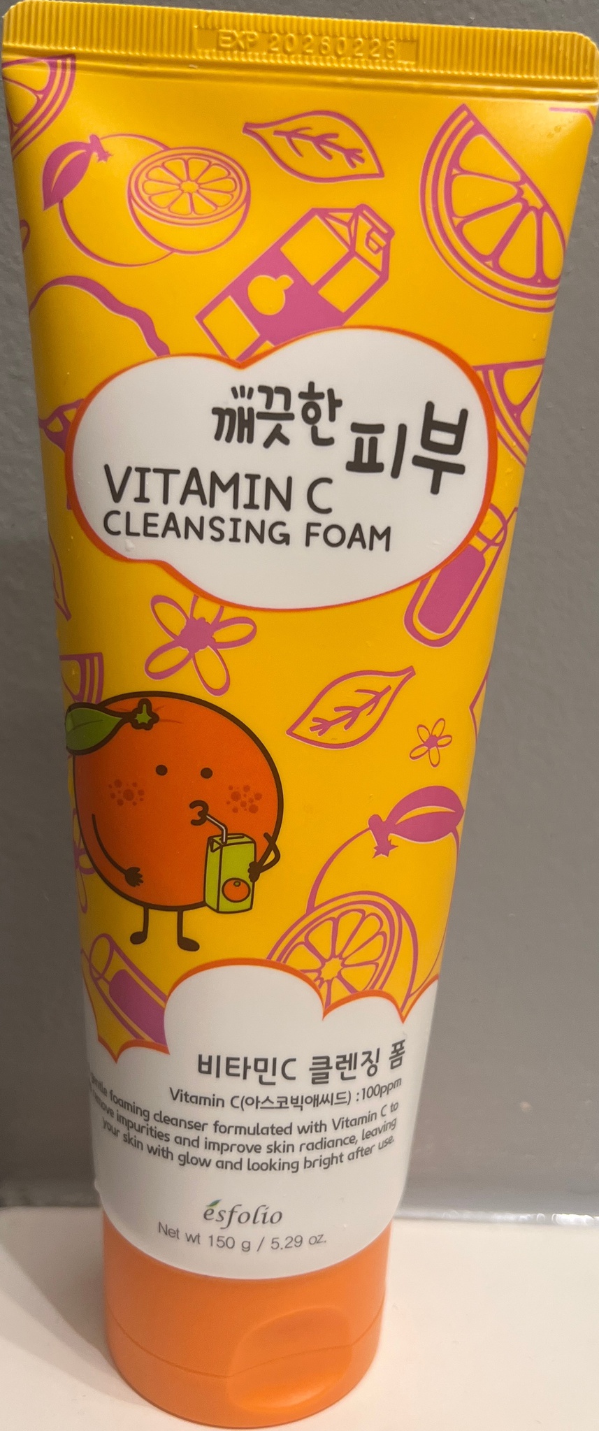 Esfolio Vitamin C Cleansing Foam