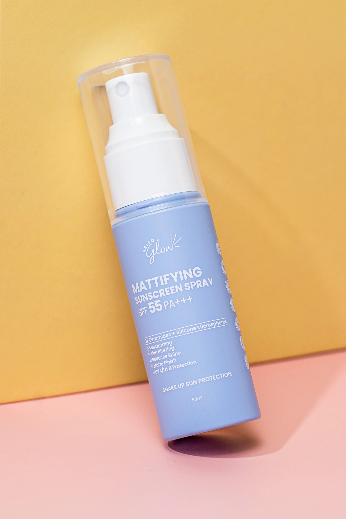 Hello Glow Mattifying Sunscreen Spray SPF 55 Pa+++