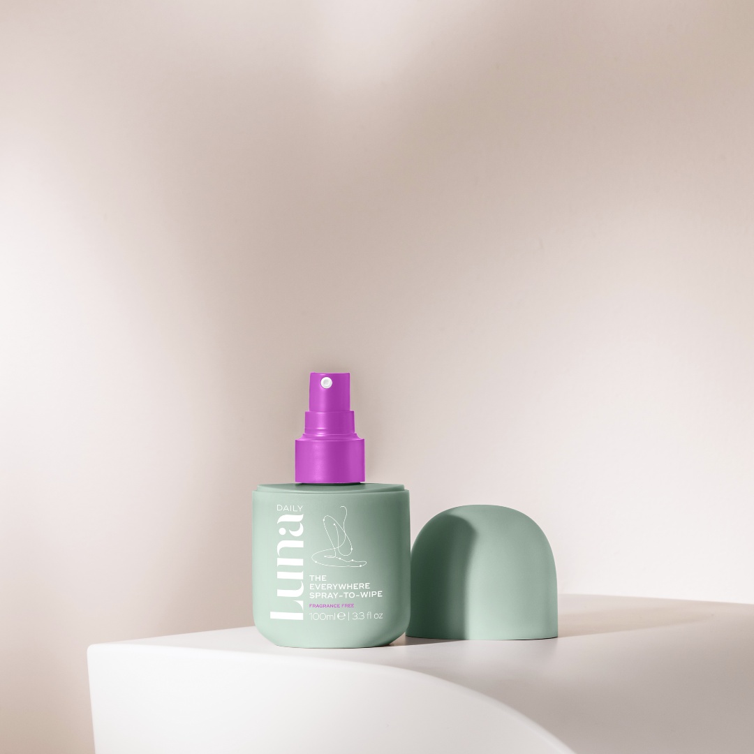 Luna Daily The Everywhere Spray-to-wipe Fragrance Free