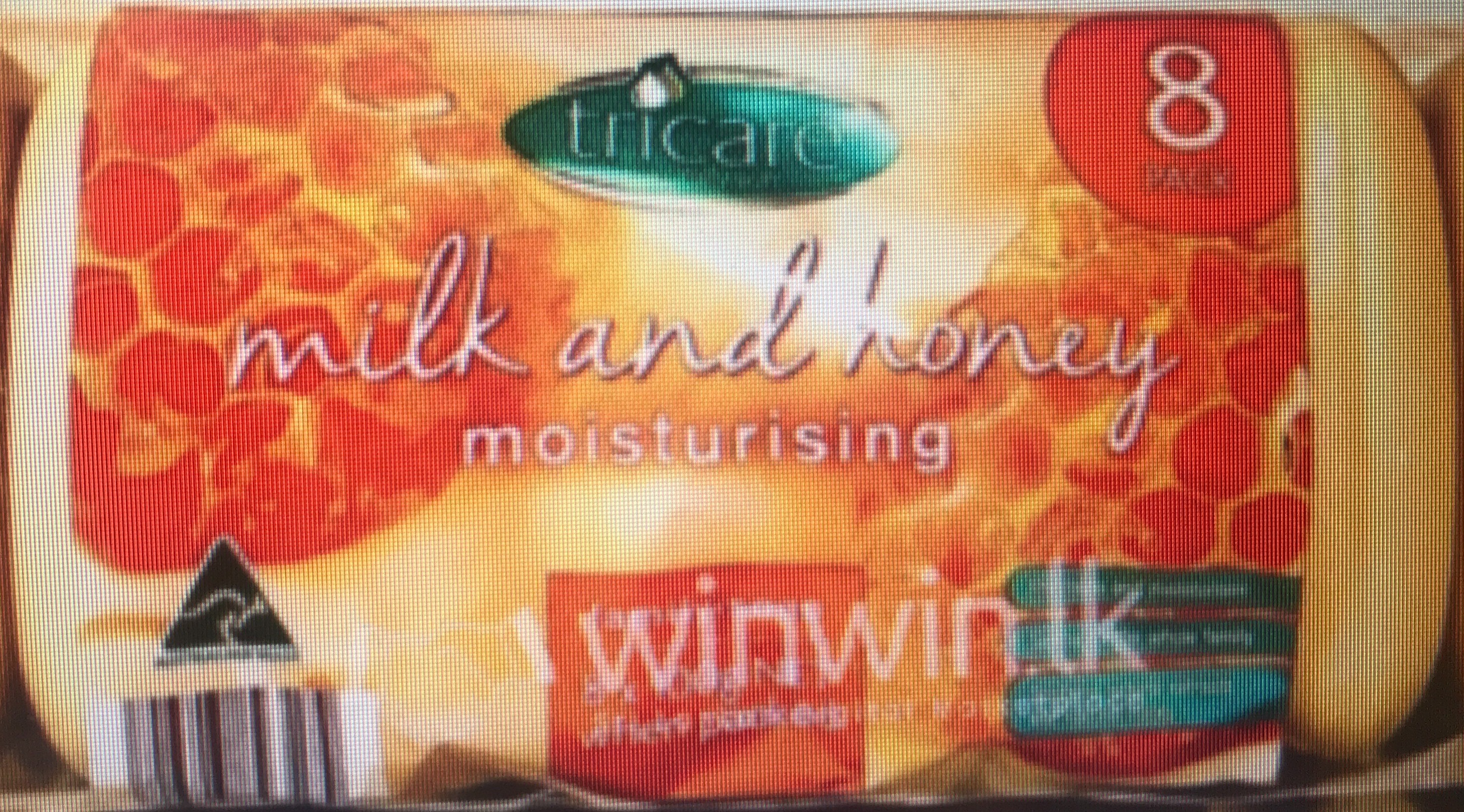 Tricare Naturally Soft Milk And Honey Soap