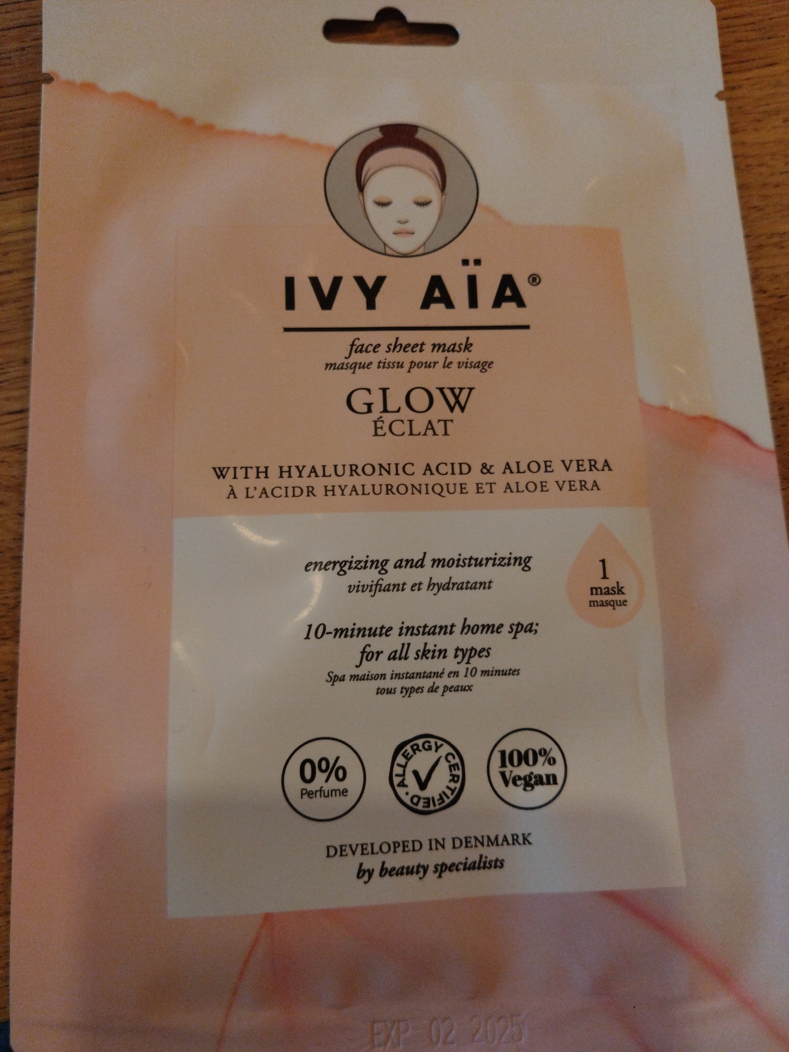 Ivy Aïa Face Sheet Mask - Glow Èclat