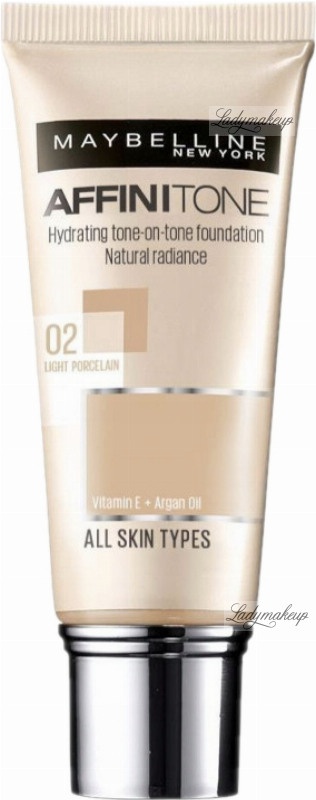 Maybelline New York Affinitone Hydrating Tone-On-Tone Foundation