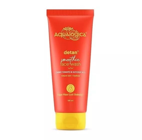 Aqualogica Detan+ Smoothie Face Wash