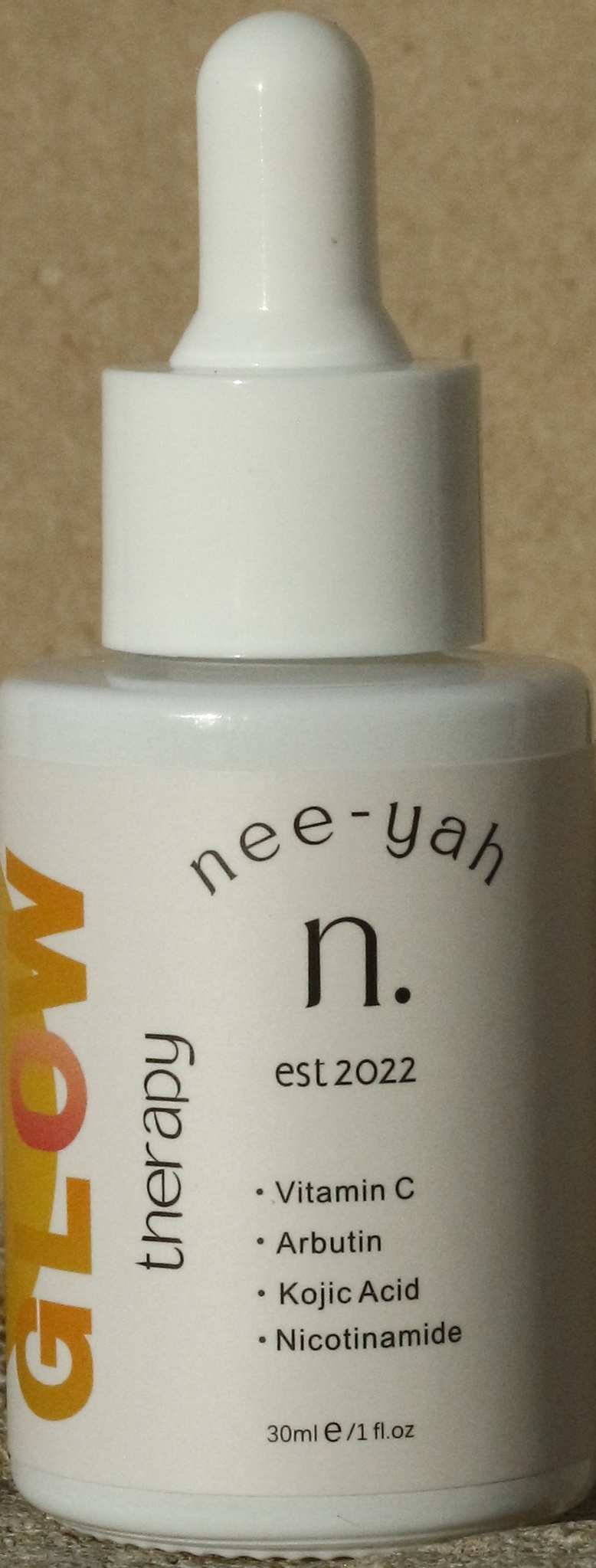 nee-yah Glow Therapy Vitamin C Brightening Serum