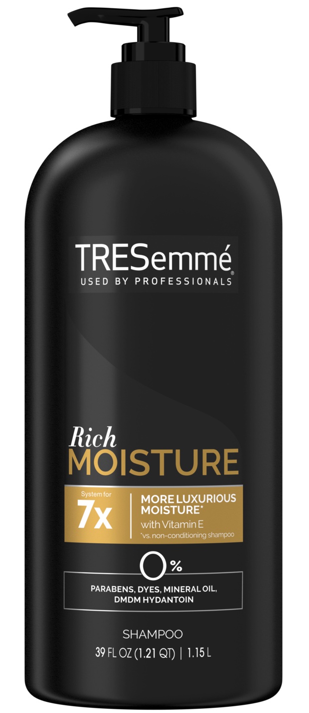 TRESemmé Rich Moisture Shampoo For Dry Hair
