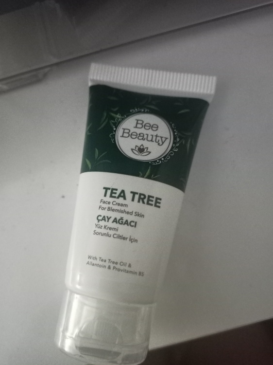 Bee Beauty Tea Tree Face Cream For Blemished Skin