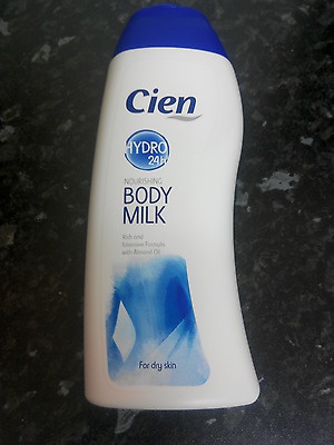 Cien Nourishing Body Lotion With Almond Oil