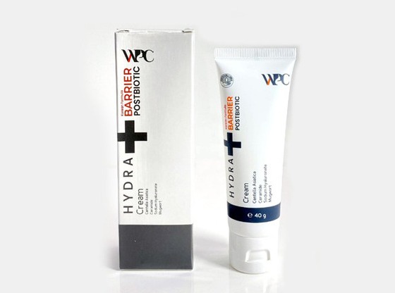 Wijaya Platinum Hydra + Barrier Postbiotic Facewash