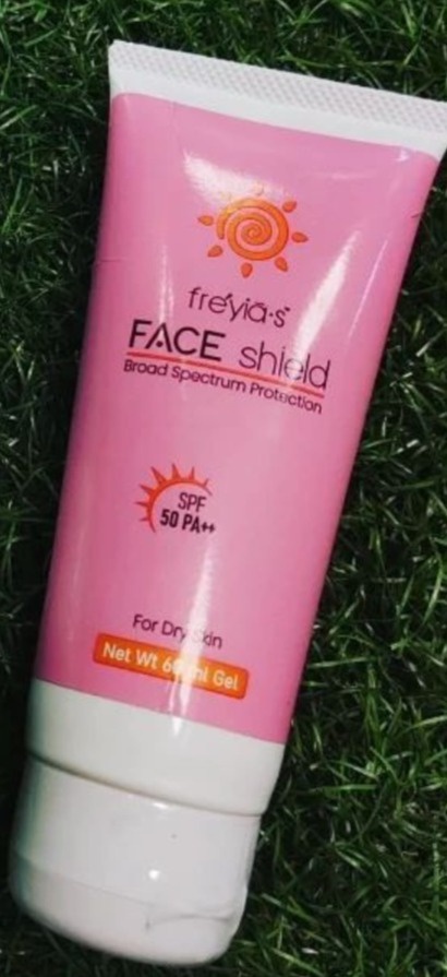 freyias Face Shield SPF 50 Pa++