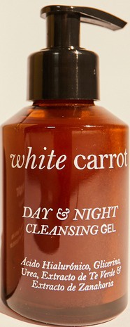 White Carrot Day & Night Cleansing Gel