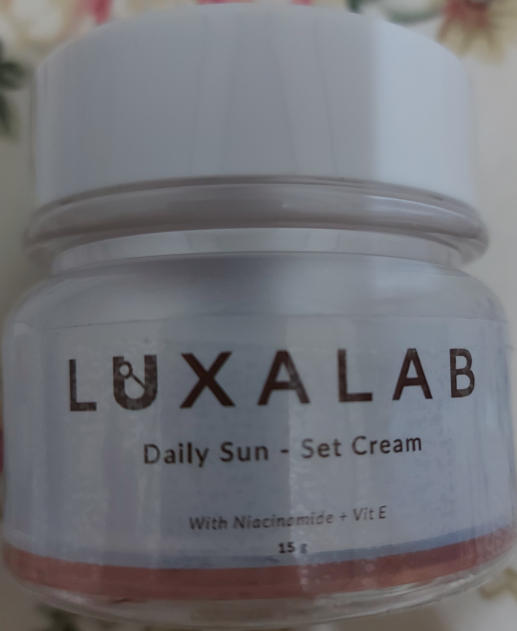 Luxalab Daily Sun Set Cream