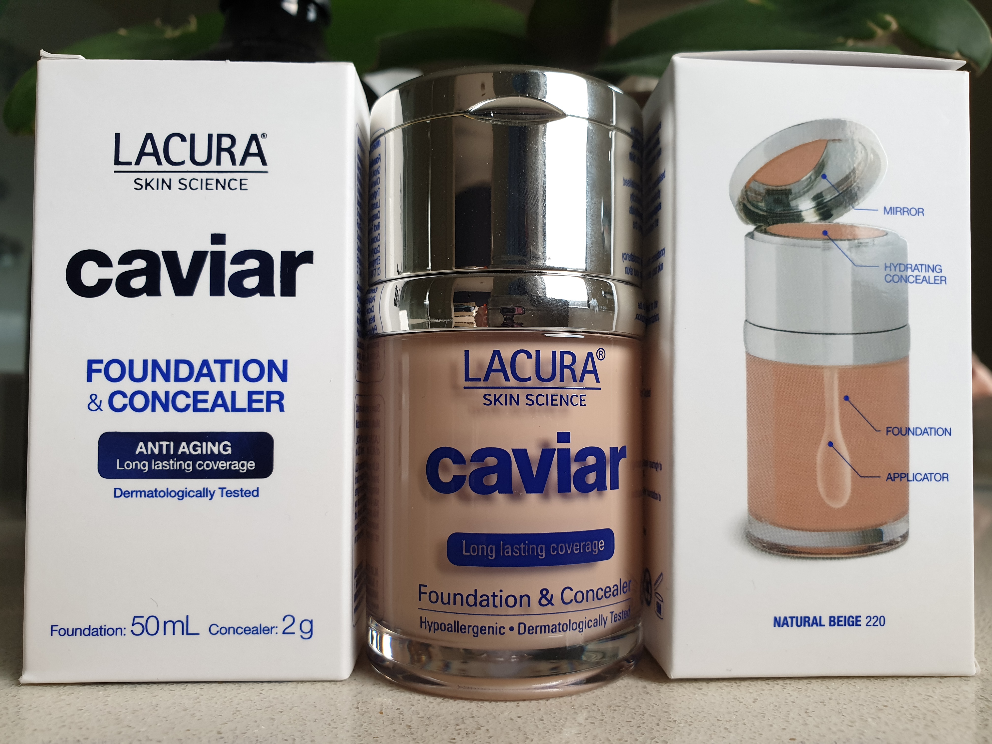 LACURA Caviar Foundation And Concealer