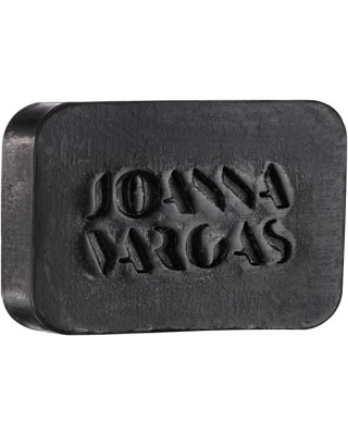 Joanna Vargas Miracle Bar