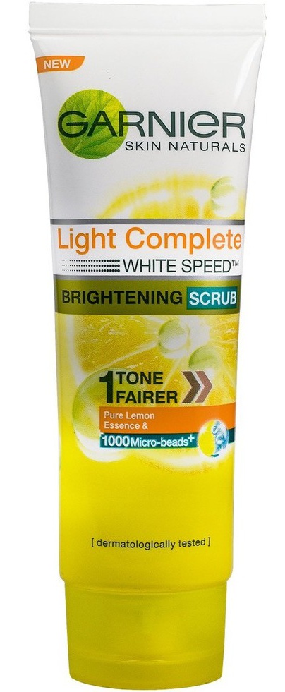Garnier Light Complete Brightening Scrub