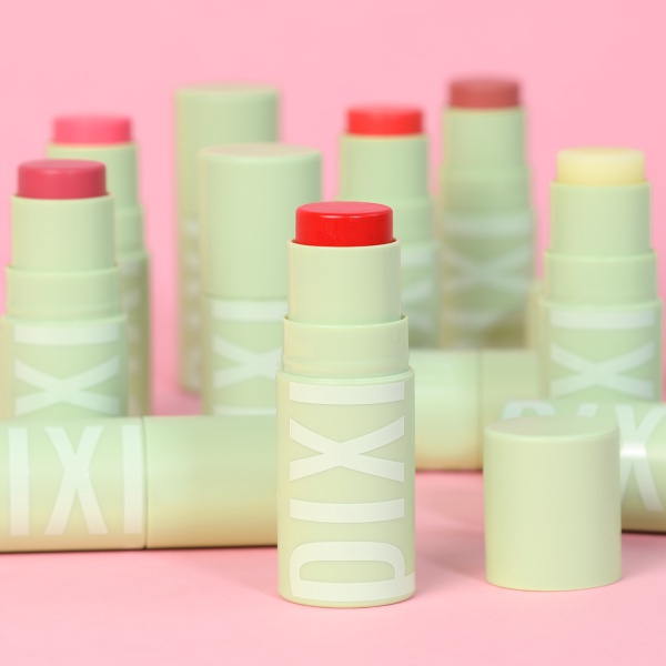 Pixi Beauty +hydra Liptreat
