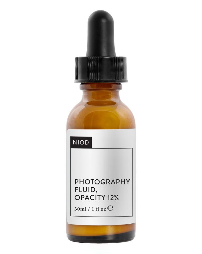 NIOD Photography Fluid, Opacity 12%
