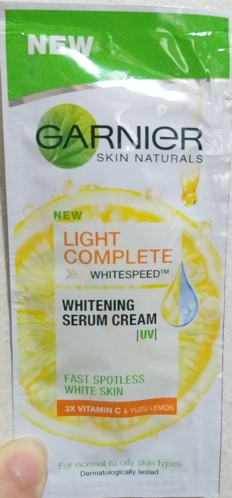 Garnier Skin Naturals Light Complete Whitespeed Whitening Serum Cream (2022)
