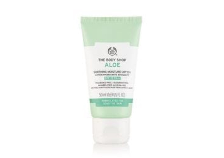 The Body Shop Aloe Soothing Moisture Lotion Spf15