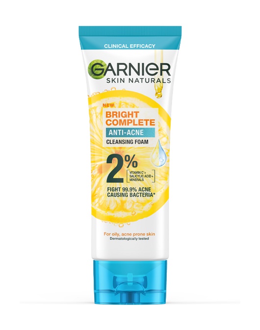 Garnier Bright Complete Anti Acne Cleansing Foam 2% Vitamin C + Salicylic Acid + Minerals