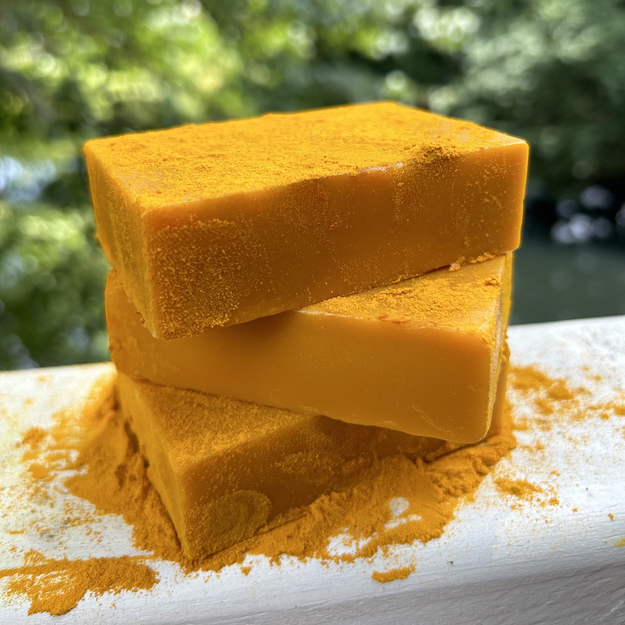 Glo Melanin Turmeric Brightening Soap (with Vitamin C, Alpha Arbutin, Oat)