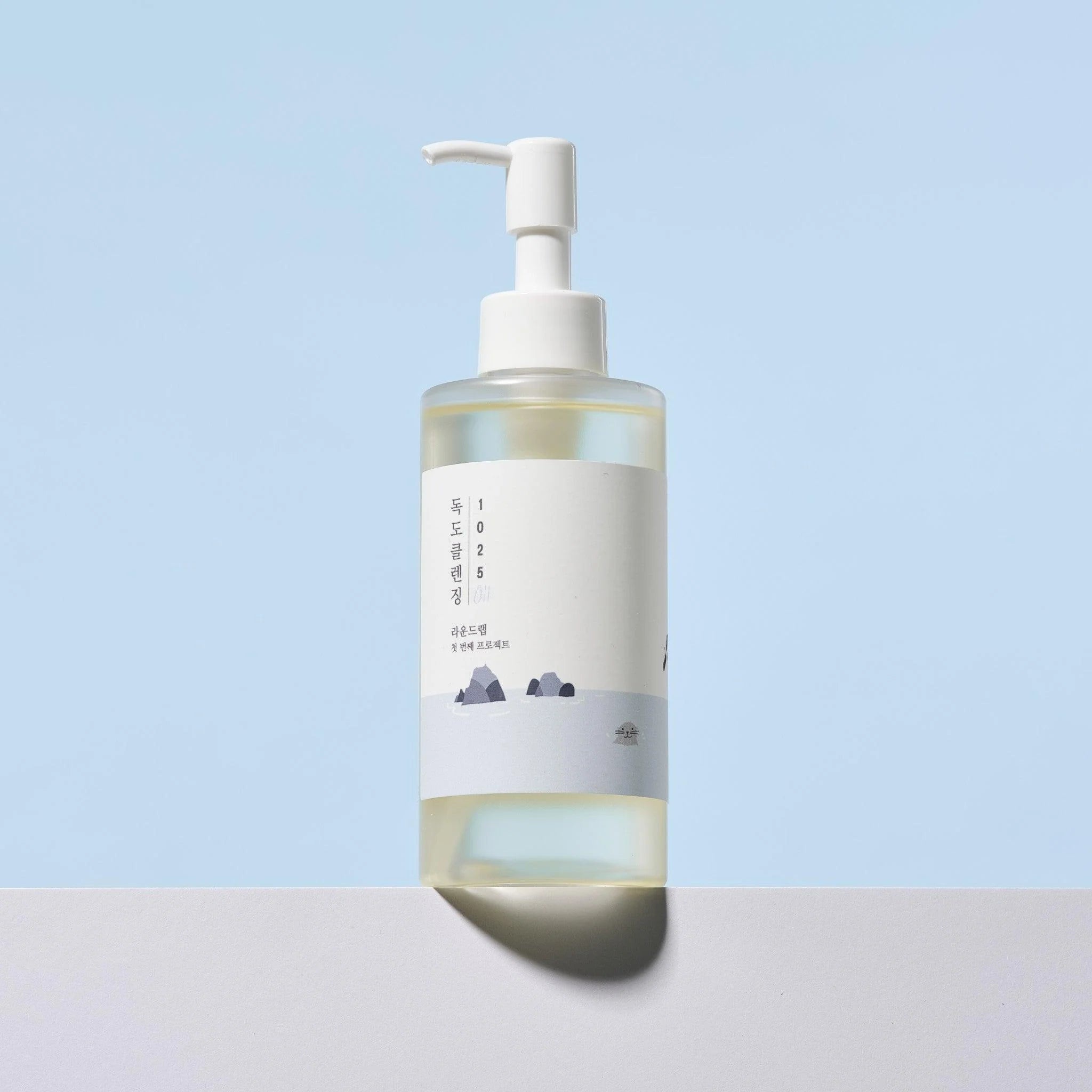 ROUND LAB 1025 Dokdo Cleansing Oil