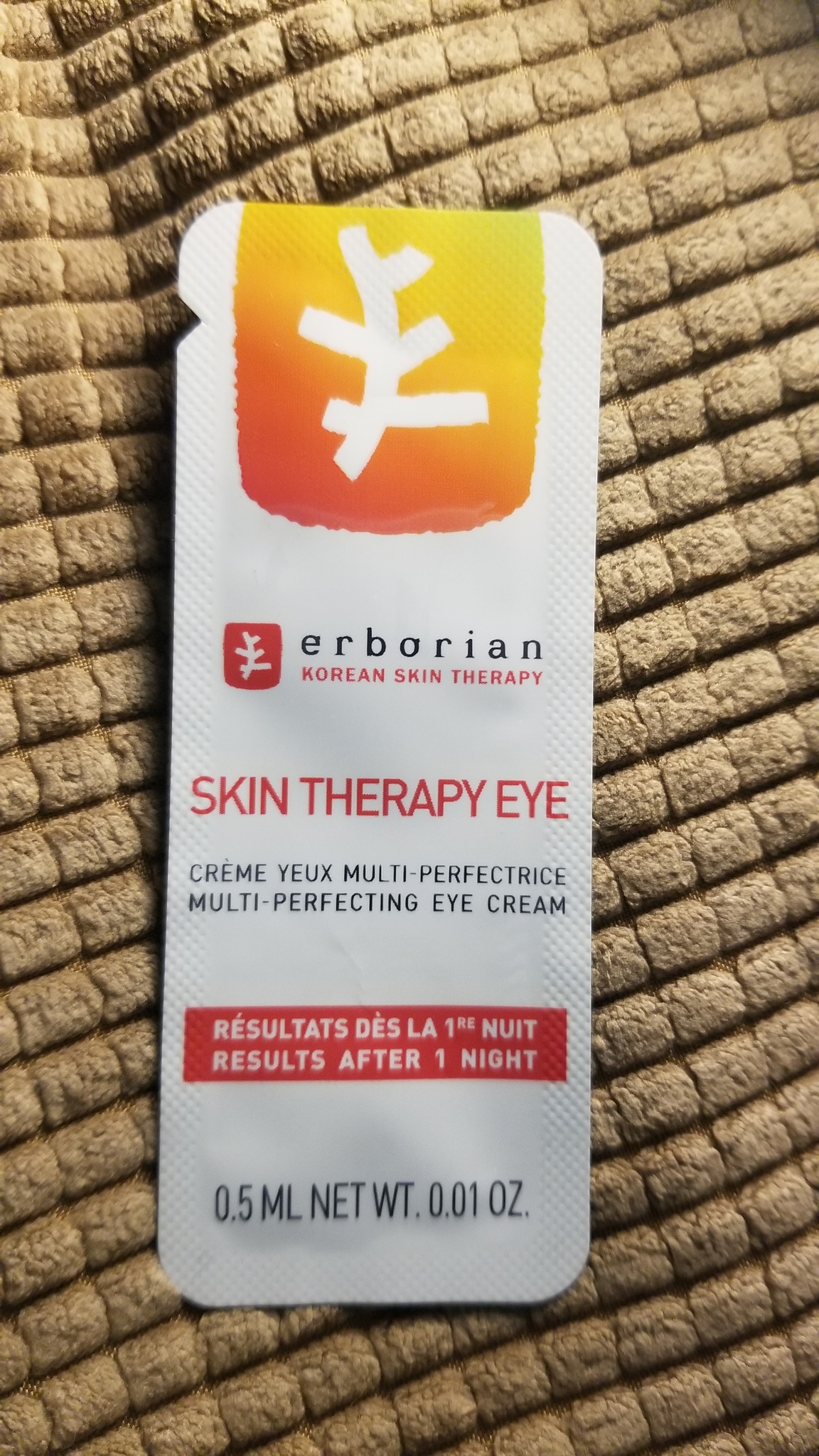 Erborian Skin Therapy Eye