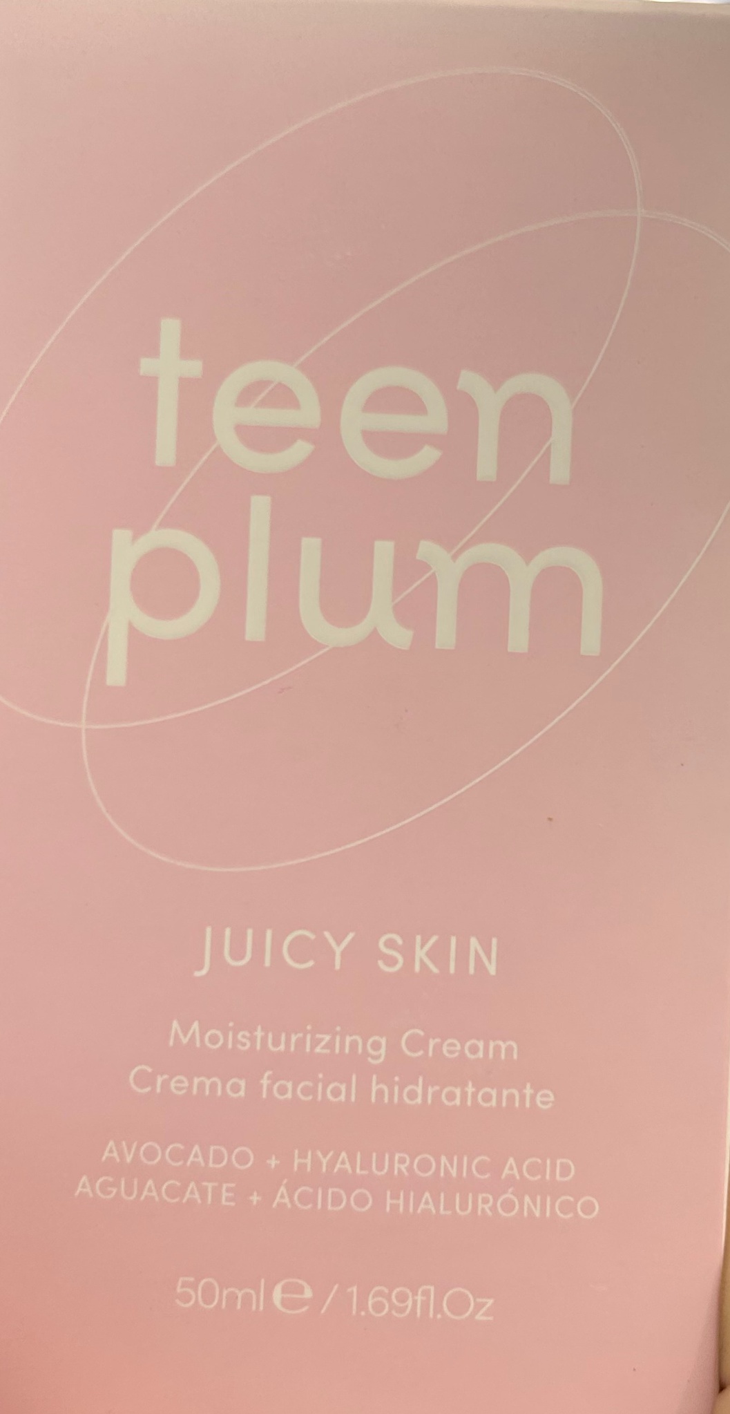 Teen plum Juicy Skin Moisturizing Cream