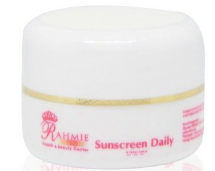 Rahmie Clinic Sunscreen Daily