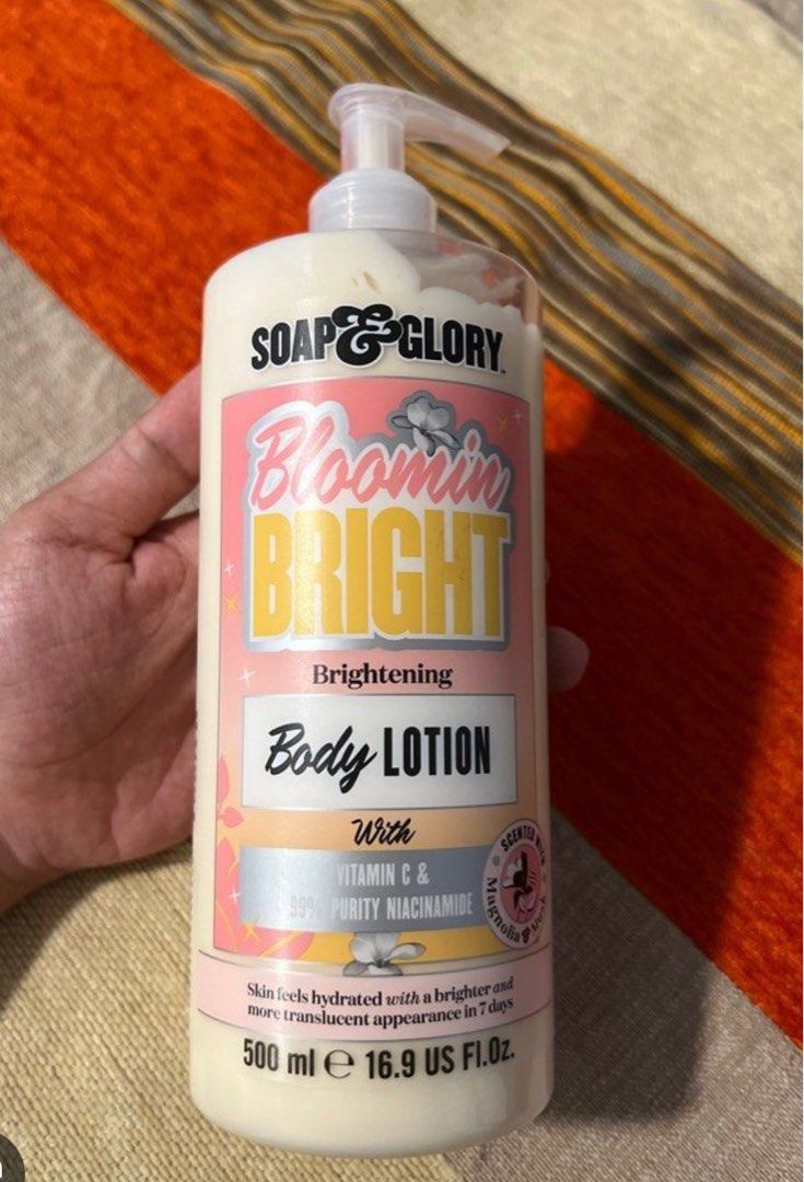 Soap & Glory Blooming Bright Body Lotion