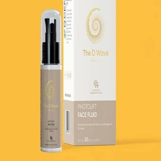 The D Wave Photolift Face Fluid