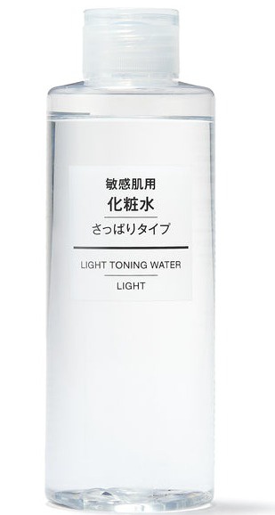 Muji Sensitive Skin Light Toning Water - Light Moisture
