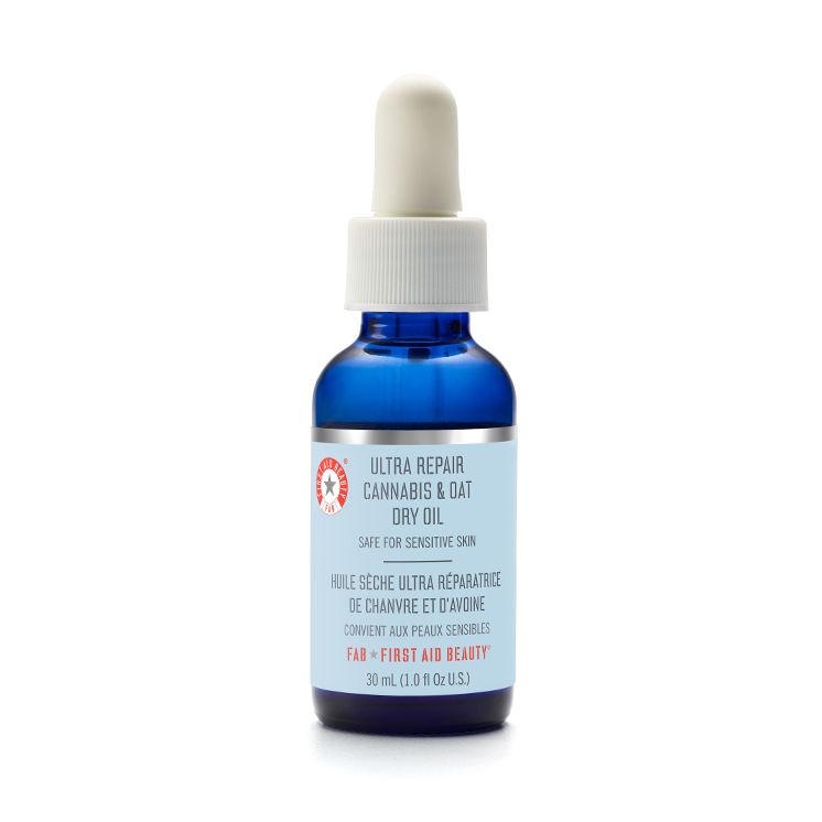 First Aid Beauty Ultra Repair Cannabis & Oat Dry Oil