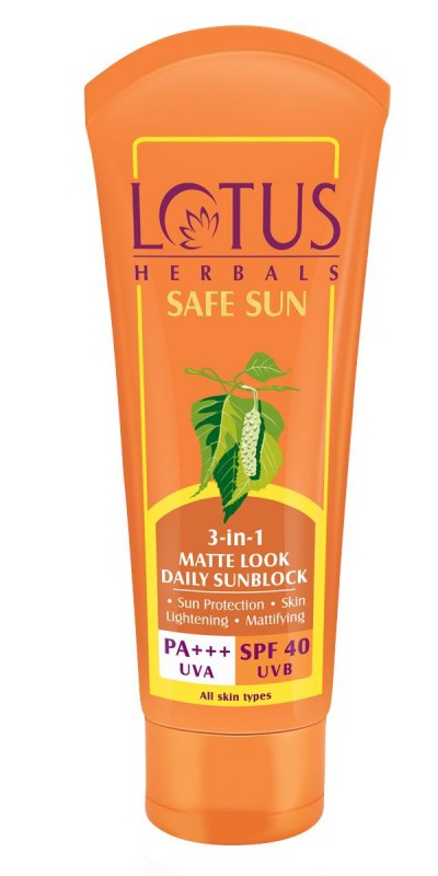Lotus Herbals Safe Sun 3-In-1 Matte Look Daily Sunblock SPF 40